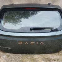 Portellone con lunotto Dacia Sandero Stepway 2024