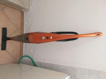 aspirapolvere Imetec Piuma, dopo un po' si spegne