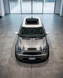 MINIi cooper S  R53 iscritta ASI e restauro totale