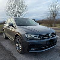 Volkswagen Tiguan 2.0 TDI R-Line DSG 150cv