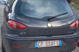 Alfa Romeo 147 1.9 JTD, distinctive