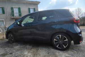 Honda Jazz anno 2023, perfetta 