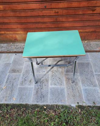 Banchetto scuola vintage