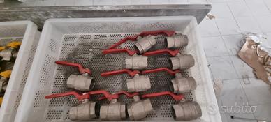 raccordi idraulici con ritiro a mano