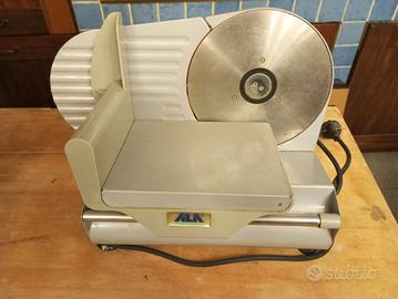 Affettatrice marca Ala