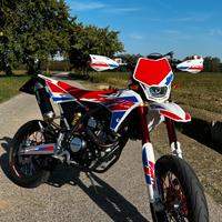 Fantic 125 motard casa