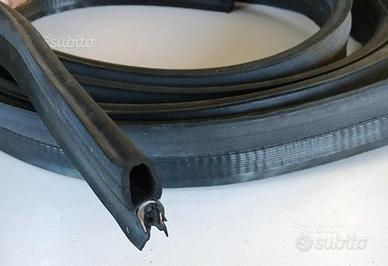 Guarnizione portellone post lada niva 1.6-1.7-19