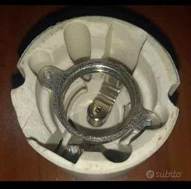 PORTALAMPADA INDUSTRIALE BASE E27 IN CERAMICA / PO