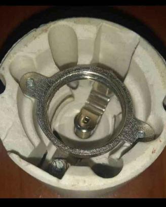 PORTALAMPADA INDUSTRIALE BASE E27 IN CERAMICA / PO