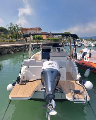 Trimarchi Margh23 ultima versione pari al nuovo
