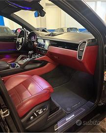 Porche cayenne Coupe