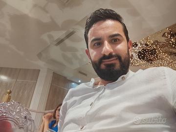 Addetto alle pulizie o autista o guardia