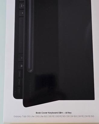 cover e tastiera originale Samsung tab 10  Nuova