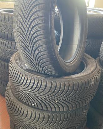 Gomme usate invernali 215/55 R17 94V Michelin