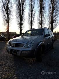 Ssangyong REXTON II 2.7 XDi TOD Premium 2