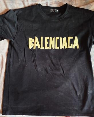 magliette Balenciaga 