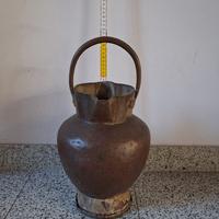 Antico vaso in rame