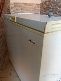 Congelatore a pozzetto