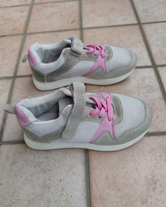 Scarpe bambina numero 31