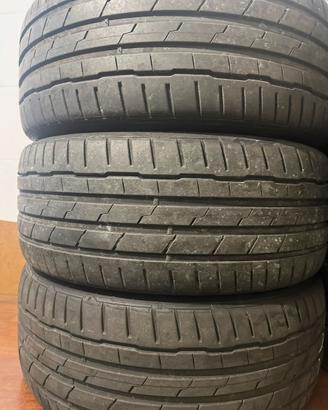 Gomme estive Hankkok 225/45/18