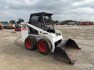 BOBCAT 743 Skid Steers