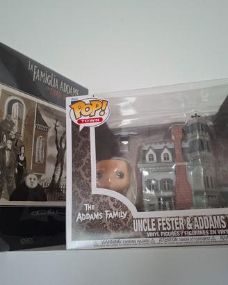 La Famiglia Addams + Funko Mansion Fester Set