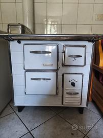 Stufa economica a legna