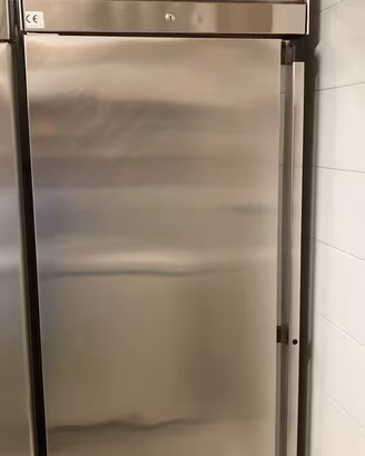Armadi frigo e freezer professionali