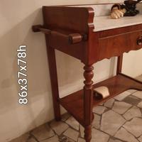 Antica toilette