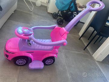 Macchina per bambini con suoni e luci