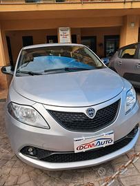 Lancia Ypsilon 1.0 FireFly 5 porte S&S Hybrid Ecoc