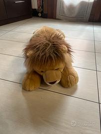 Peluche leone