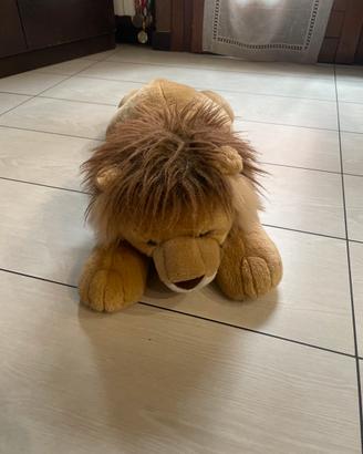 Peluche leone