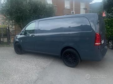 Mercedes  E  Vito