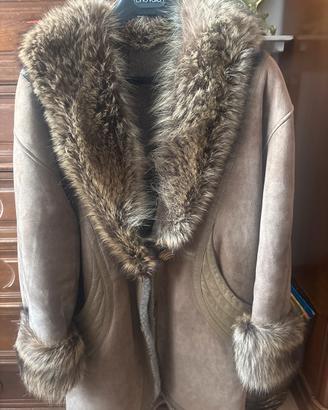 Montone con pelliccia vera