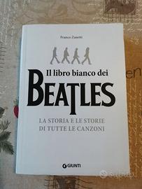 1 Libro x NATALE - Il Libro Bianco dei Beatles