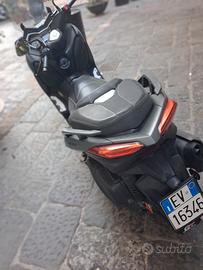 yamaha xmax 300