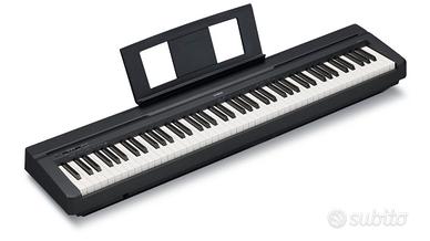 Tastiera Yamaha P-45 con mobile in legno