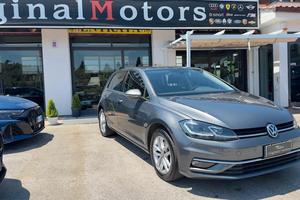 Volkswagen Golf 2.0 TDI DSG EXECUTIVE/ FULL LED/ P