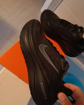 Nike vomero plus 41