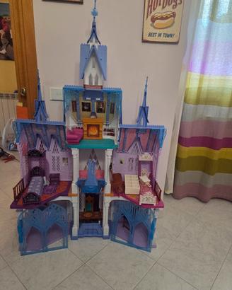 Castello Frozen 2 Arendelle Hasbro gigante