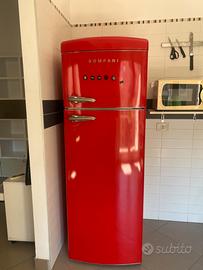 Frigorifero Bompani rosso stile vintage