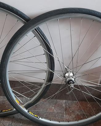 Ruote complete bici da corsa 