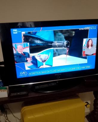TV Samsung 37 pollici con decoder a parte 