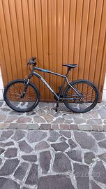 MTB Rockrider ST 100 - Taglia M - Pronta all’uso