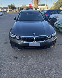 Bmw 318d g21