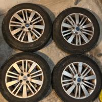 Cerchi in lega 15" FIAT con pneumatici 175/65  R15