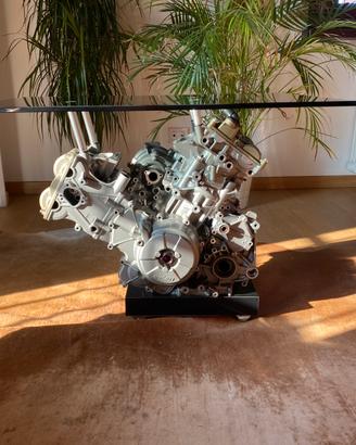 Tavolino da salotto motore Ducati
