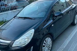 Opel corsa 2011 gpl