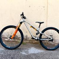 TELAIO Commençal am29